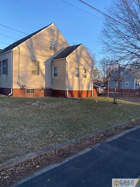 2nd image of 1159 S 9th St