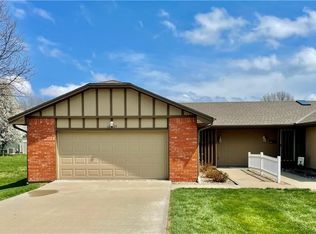 1705 Buckingham St, Saint Joseph, MO 64506