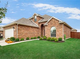 761 Crockett Dr, Lavon, TX 75166