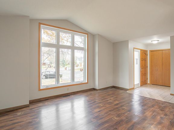 2nd image of 5245 Clayton Dr