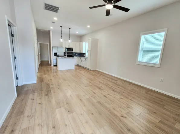 726 W Star St, Gainesville, TX 76240
