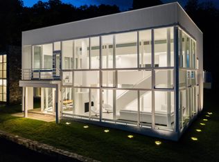 46 Old Roaring Brook Rd, Mount Kisco, NY 10549