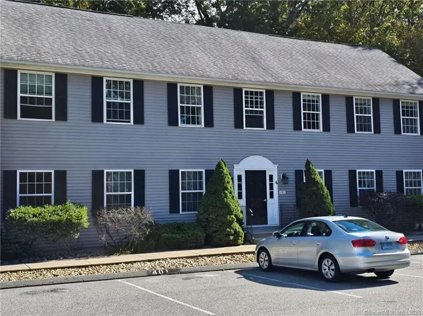 48 Kings Highway #404, Ledyard, CT 06335