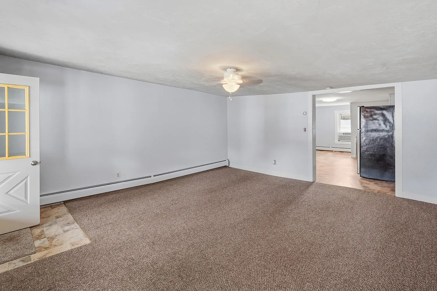 2 bed, 950 sqft, $1,550 — Photo 4