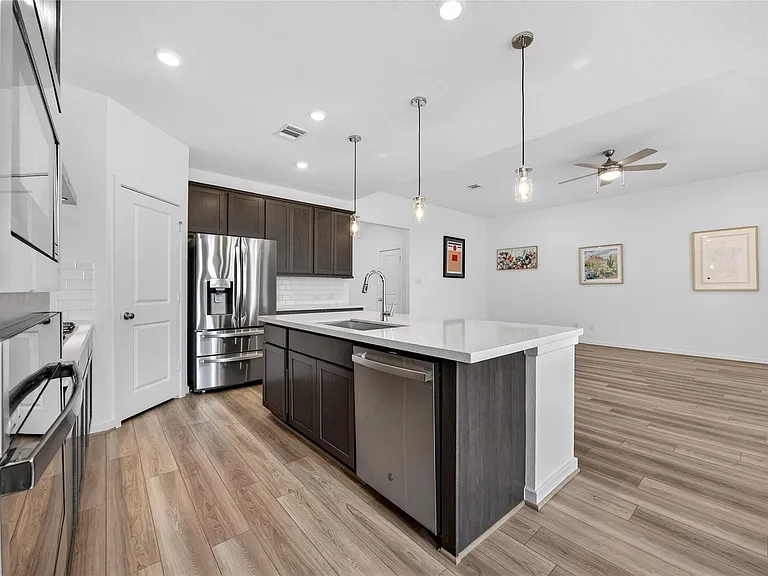 9627 Starry Eyes Ln — Photo 17