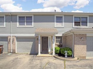 74 Rough Way UNIT C, Lebanon, OH 45036
