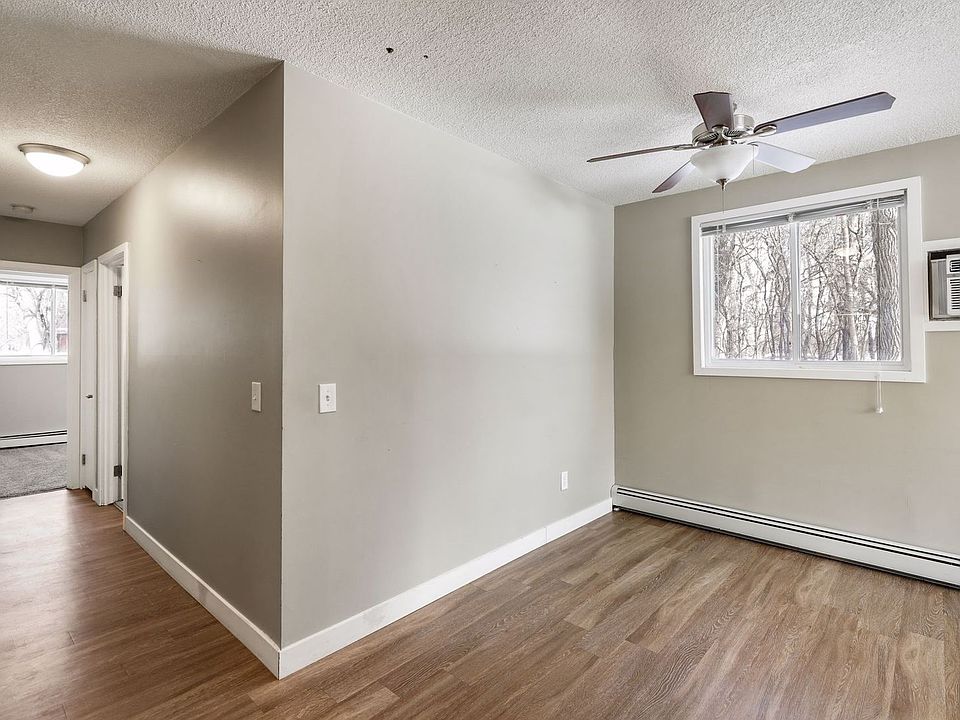 837 Northdale Boulevard NW 837 Northdale Blvd NW Coon Rapids, MN