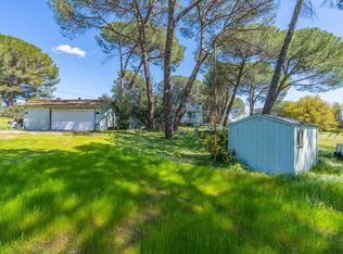 3382 Davis Dr, Burson, CA 95225