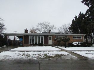 4025 Birchwood Ave, Skokie, IL