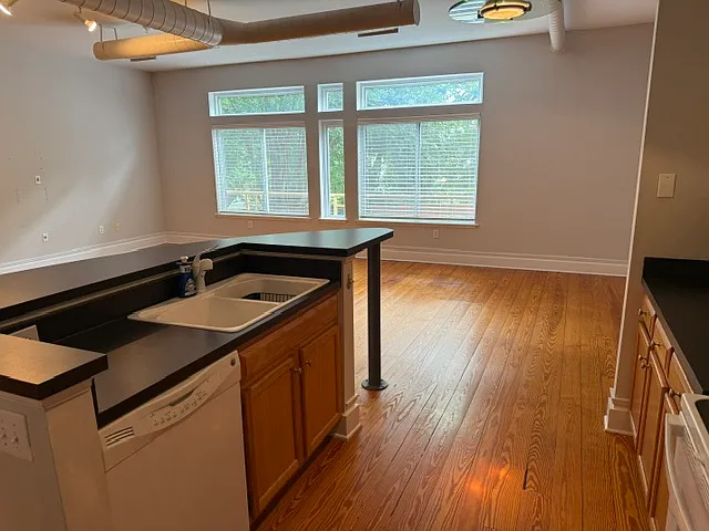 404 N Laurel Ave #5 — Photo 19