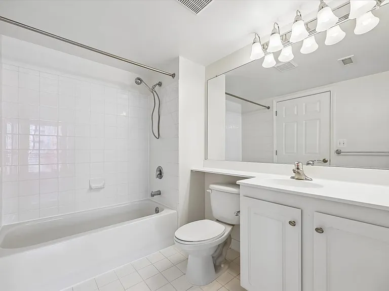 11710 Old Georgetown Rd #1029 — Photo 32