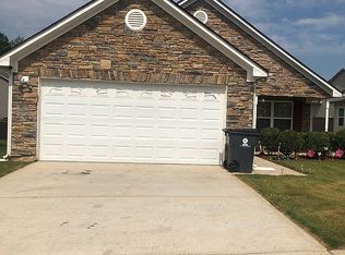 10945 Station Dr, Hampton, GA 30228