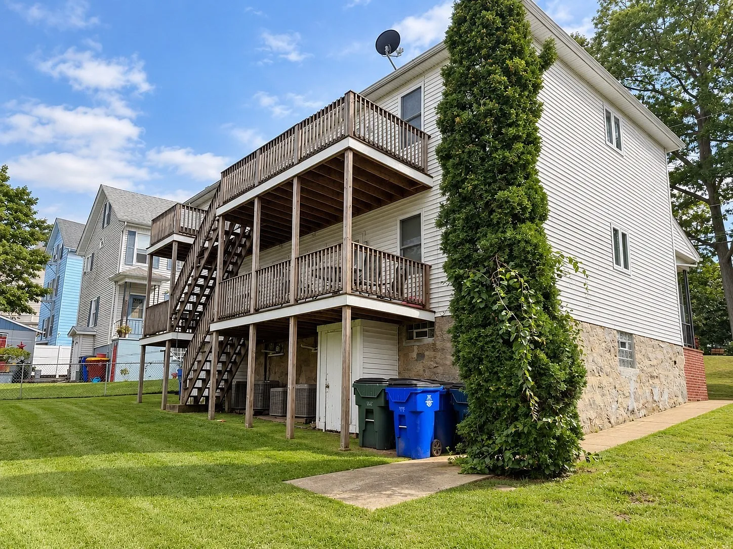 1 bed, 1.0 bath, 460 sqft, $1,550 — Photo 2