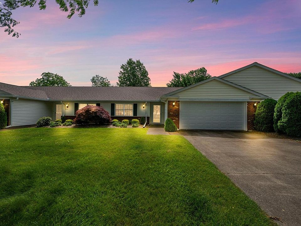1st image of 937 Ridgeview Dr