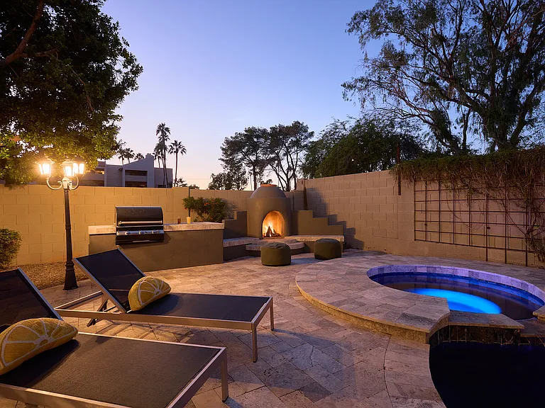 3202 E Orange Dr — Photo 47
