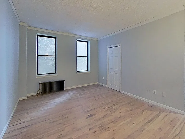 3315 Pleasant Ave #114 — Photo 4