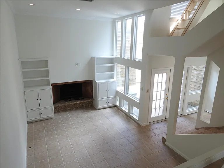 218 Stratford St #3 — Photo 7