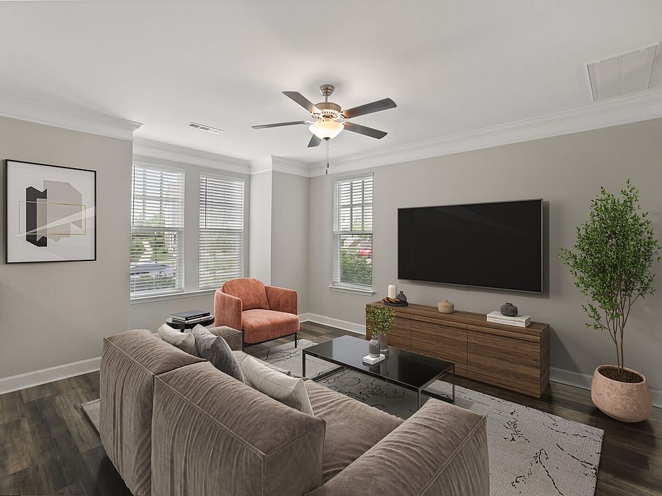 1st image of 159 Burkitt Commons Ave