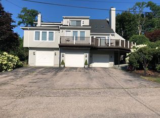 12 Yawl Ave, Jamestown, RI 02835