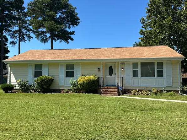 21220 Sparta Dr, South Chesterfield, VA 23803