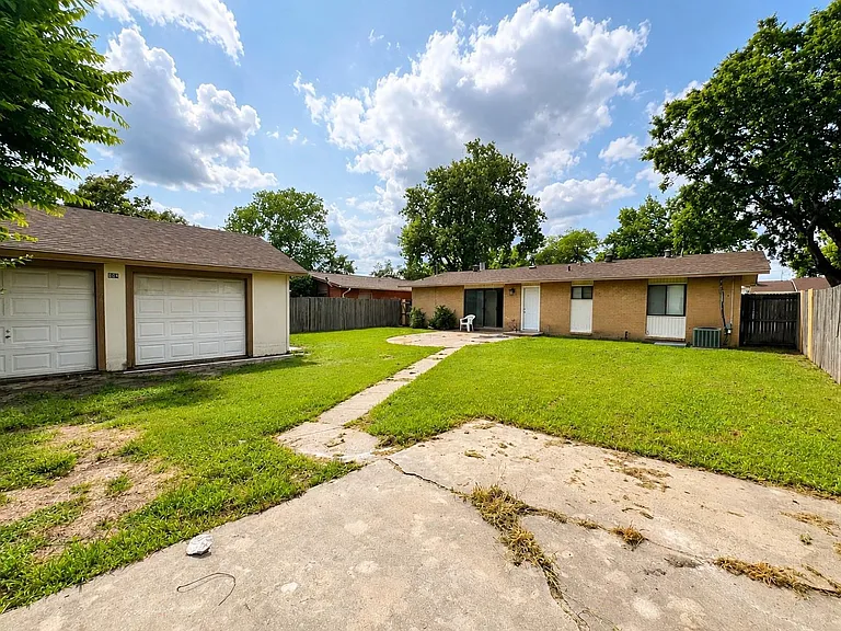804 W Grubb Dr — Photo 8