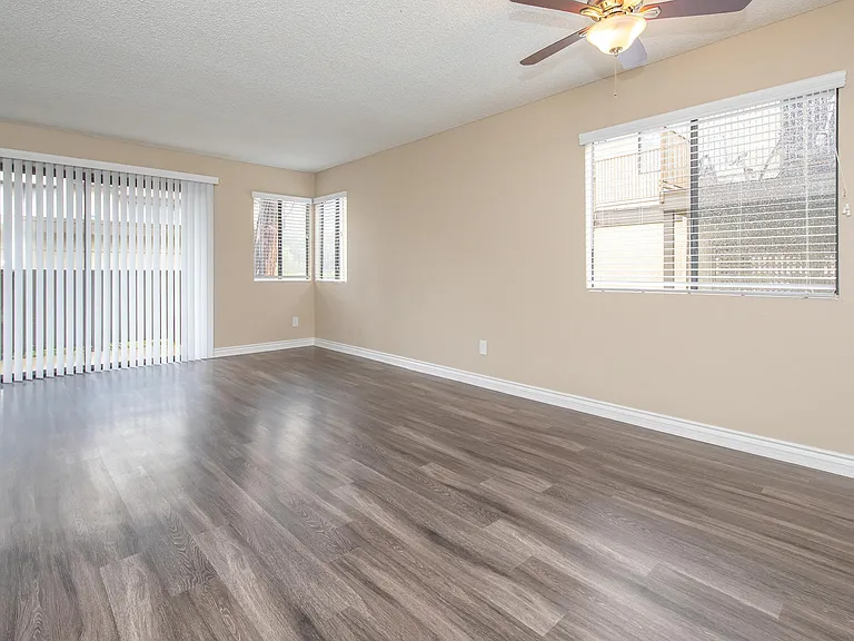 Mosaic Apartment Homes — Photo 38
