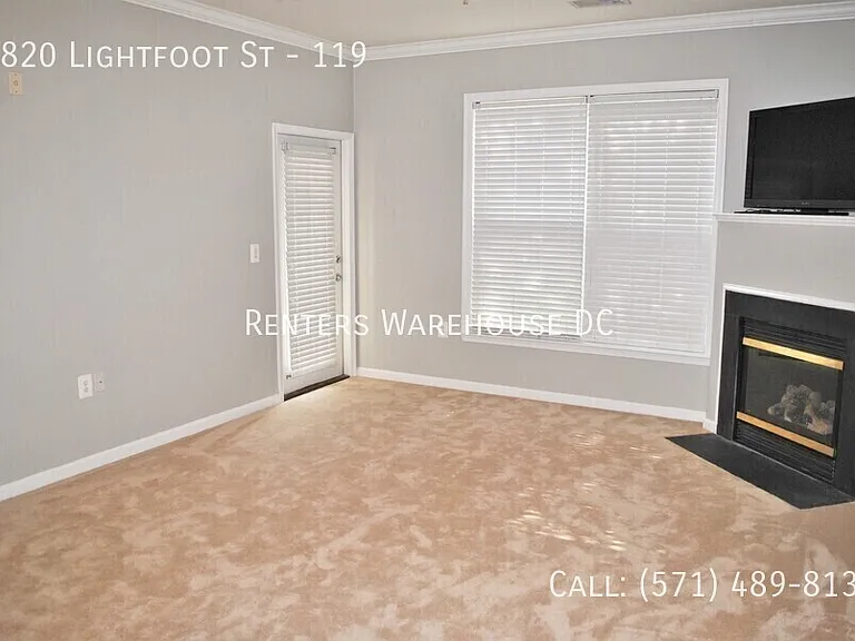 3820 Lightfoot St #119 — Photo 2