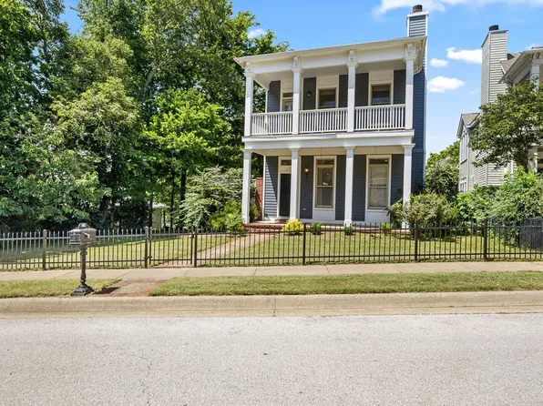 1536 E Amber Dr, Fayetteville, AR 72703