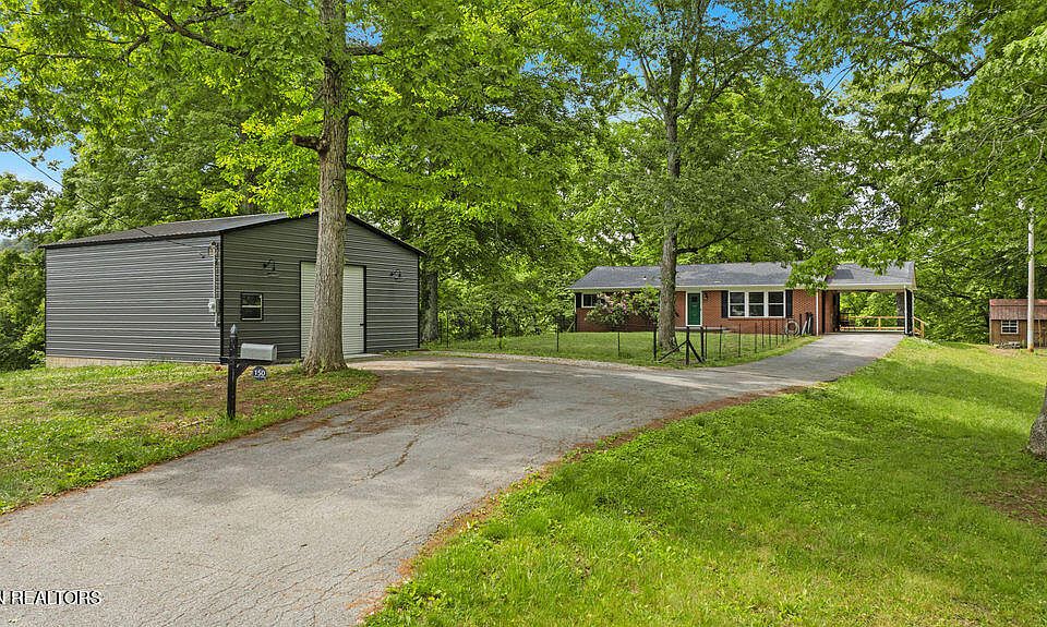 1st image of 150 Turner Dr