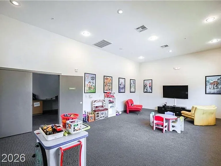 9050 W Warm Springs Road 7 #2149 — Photo 35