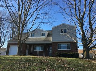 2072 Mercer New Wilmington Rd, New Wilmington, PA 16142