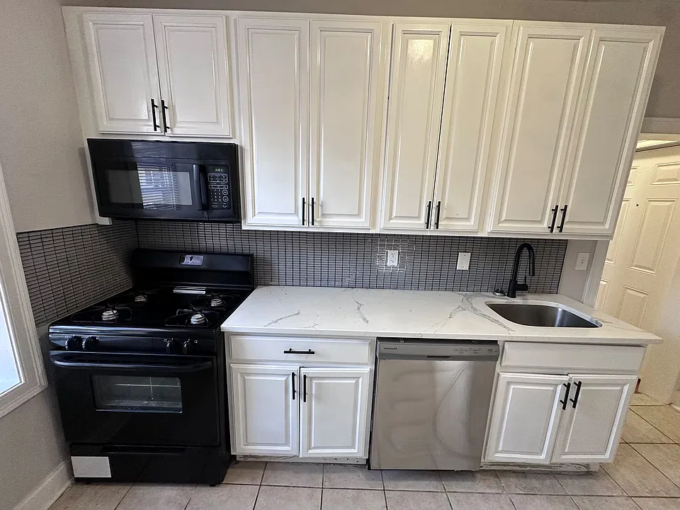 67 Stuyvesant Ave #6E