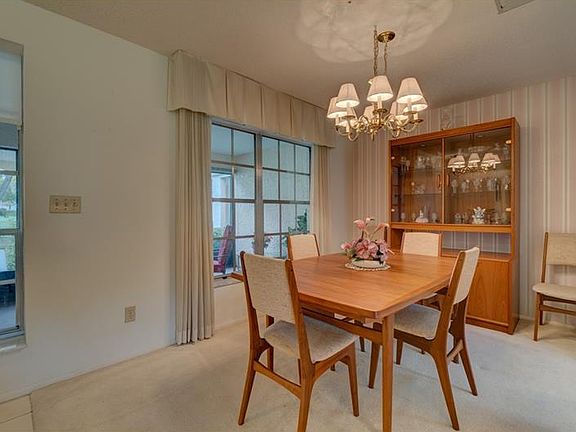 5th image of 1119 Madeira Dr