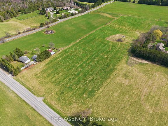 4th image of 187 Davis Dr