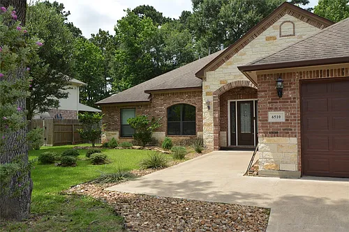 6510 Durango Dr Photo 1