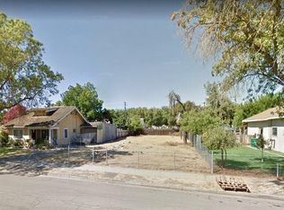 19 S 5th St, Patterson, CA 95363