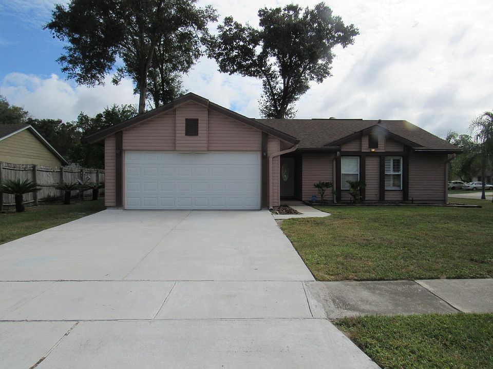 1st image of 105 N Apollo Dr