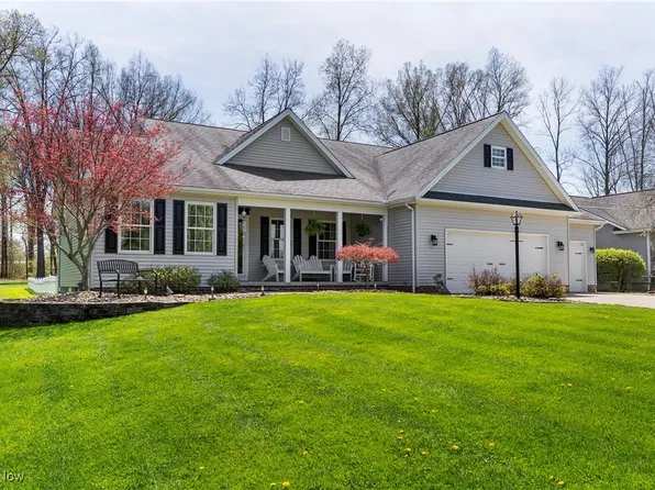 1246 Ohltown McDonald Rd, Mineral Ridge, OH 44440