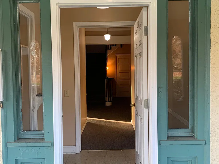 219 Park Ave #3 — Photo 2