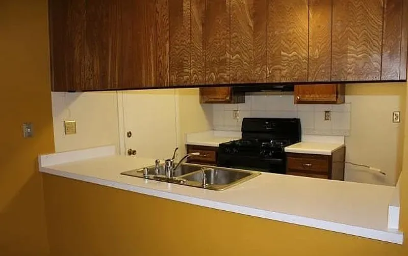 2 bed, 2.0 bath, 1044 sqft, $2,500 — Photo 3