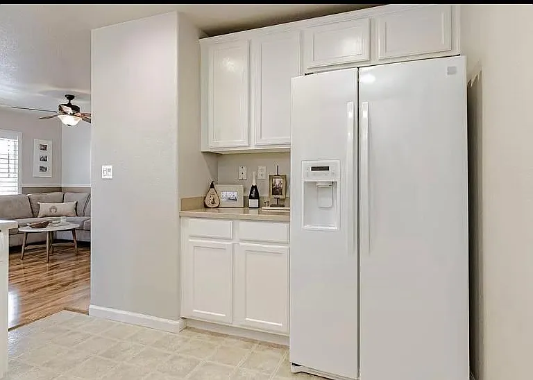 1638 Allen Cir — Photo 6