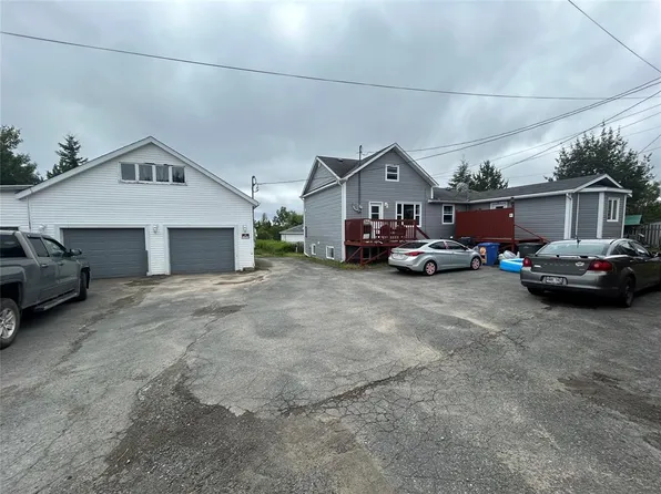 49A Earle Street, Grand Falls-Windsor, NL A2B1H4
