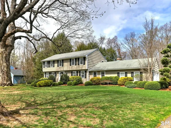 9 Kitcher Court, Trumbull, CT 06611