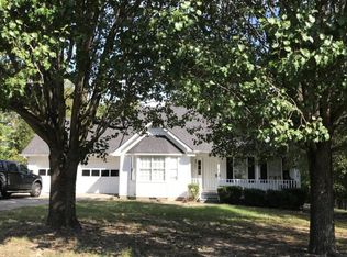 510 Cambridge Dr, Rocky Face, GA 30740