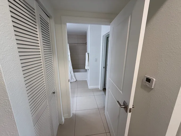 5830 SW 11th St #2B — Photo 7