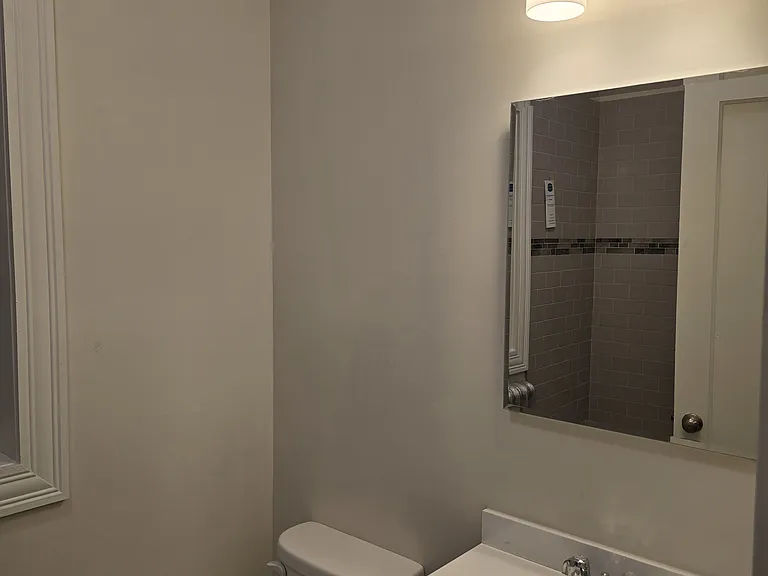 7516 S Phillips Ave #3 — Photo 3