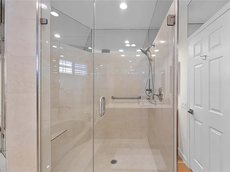 828 Hideaway Cir E #4-434 — Photo 15