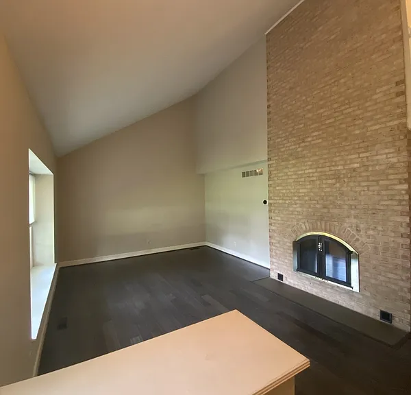 10012 Galahad Ct — Photo 2