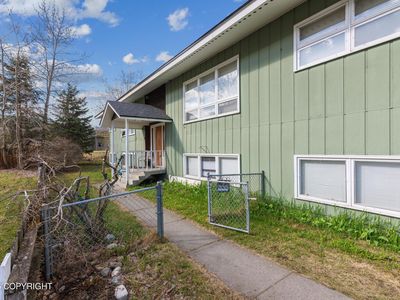 2752 W 42nd Ave APT 4, Anchorage, AK, 99517