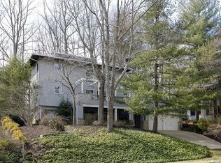 10612 Great Arbor Dr, Rockville, MD 20854
